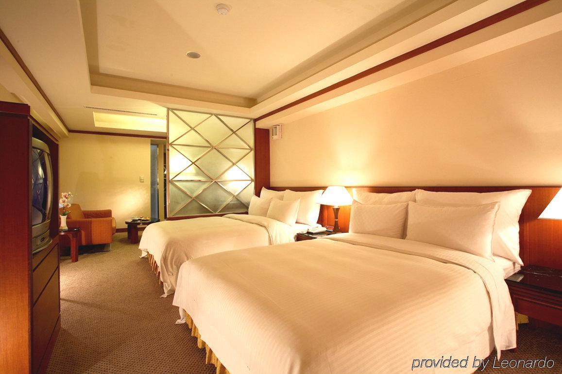Hotel Dion Taichung Exterior foto